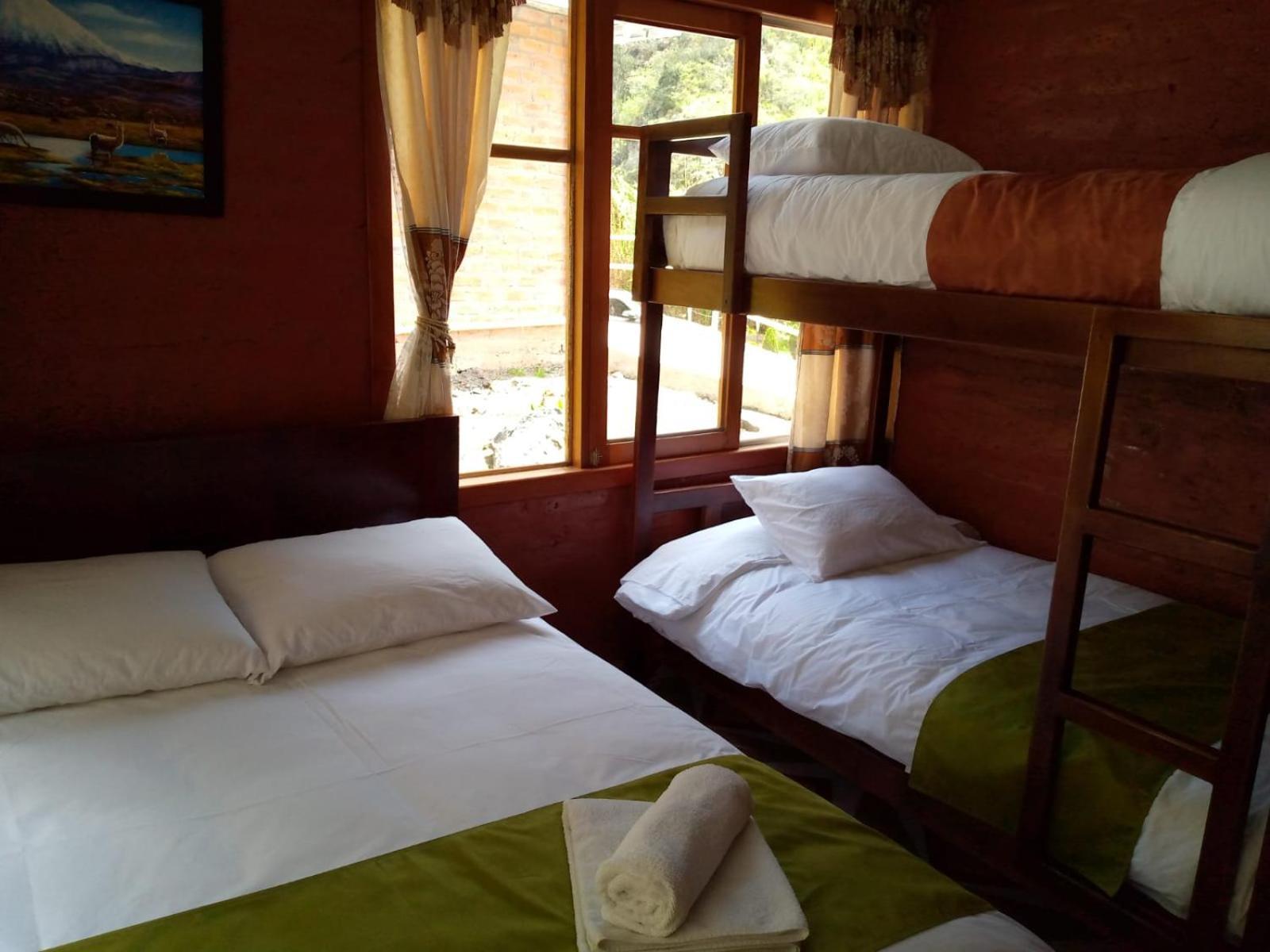 Playita Salomon Hotel บาญอส ภายนอก รูปภาพ