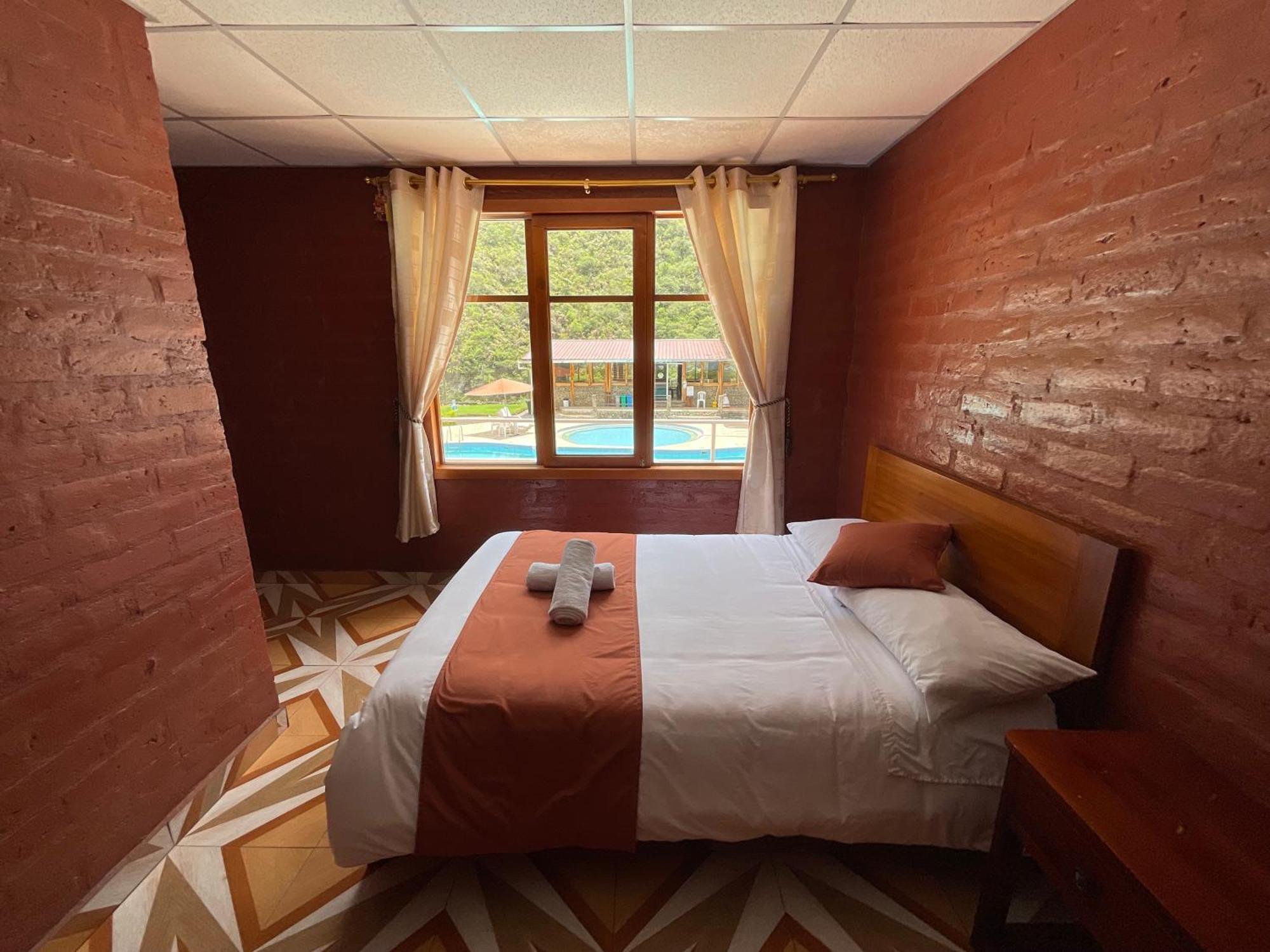 Playita Salomon Hotel บาญอส ภายนอก รูปภาพ