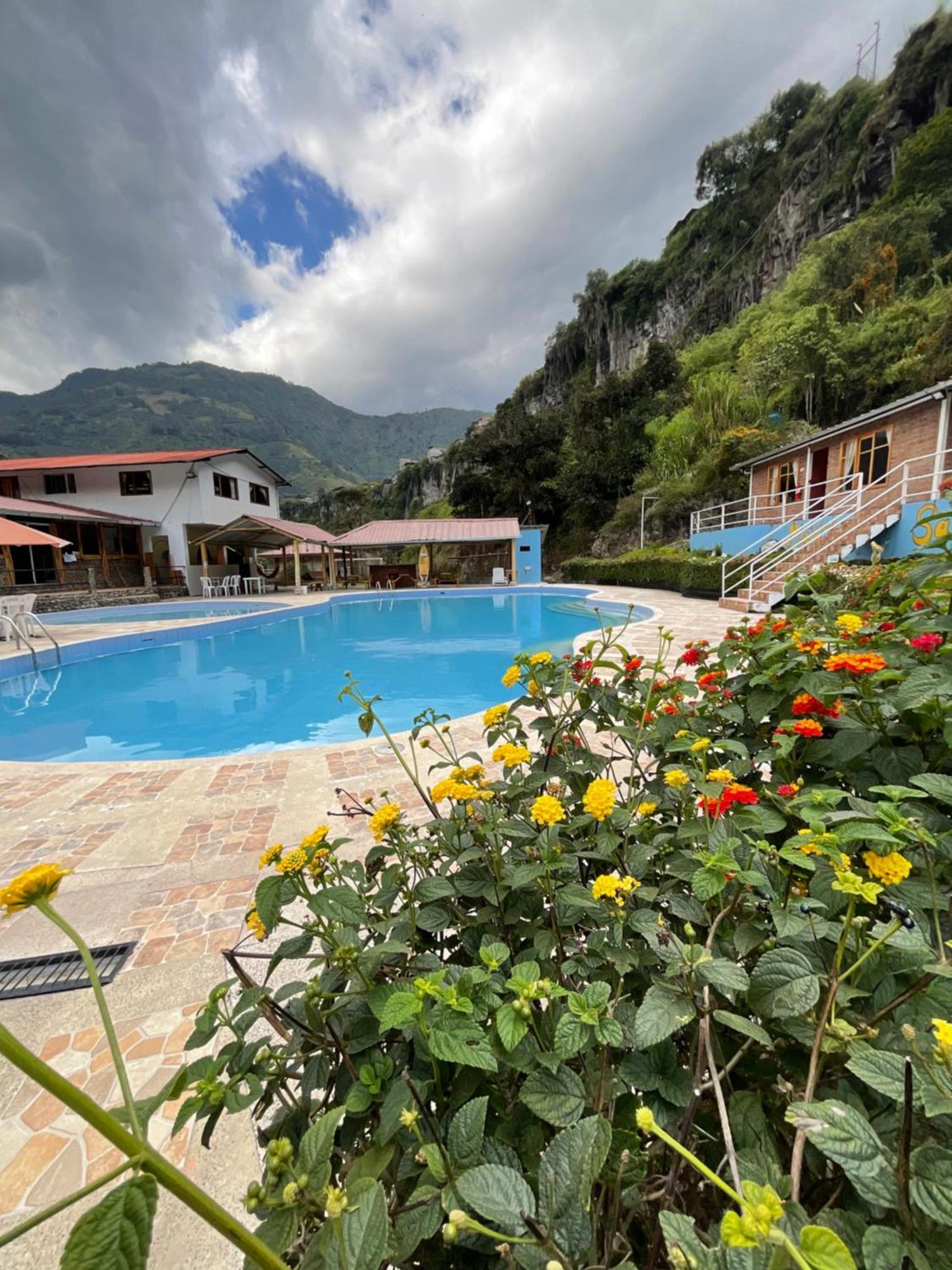 Playita Salomon Hotel บาญอส ภายนอก รูปภาพ